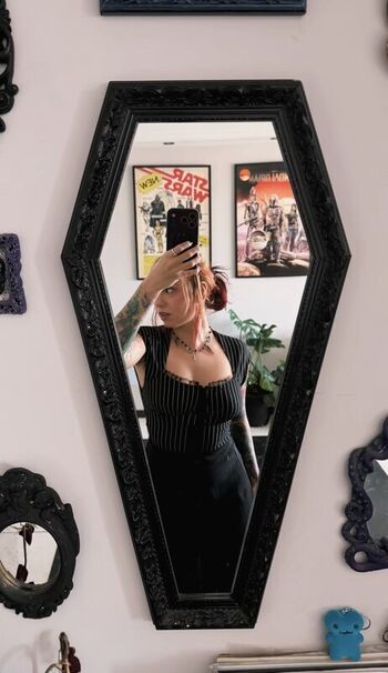 Full leaked Pia oee/ private onlyfans photo