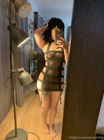 Full leaked Ippykittty private onlyfans photo