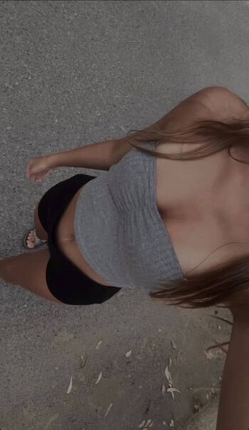 Full leaked Lyse private onlyfans photo
