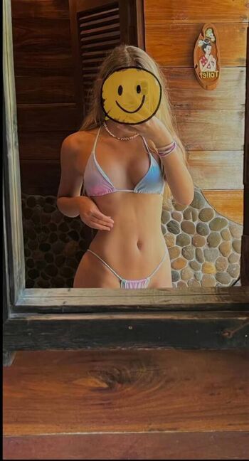 Full leaked Lyse private onlyfans photo