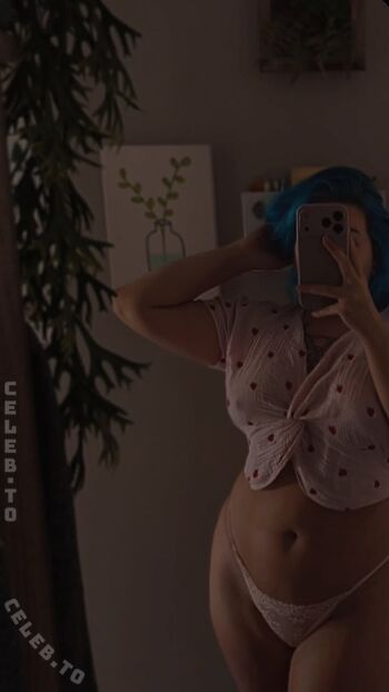 Full leaked Nixchan private onlyfans photo