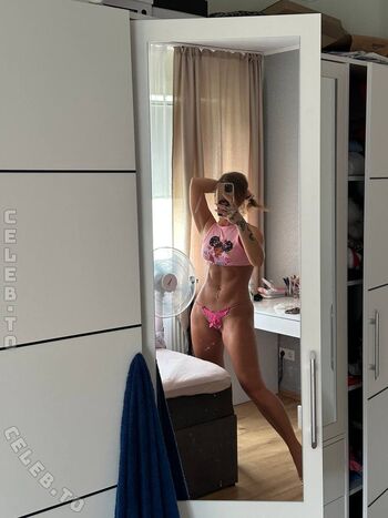 Full leaked Tskimmyxo page private onlyfans photo