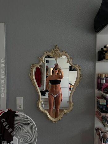 Full leaked Tskimmyxo page private onlyfans photo