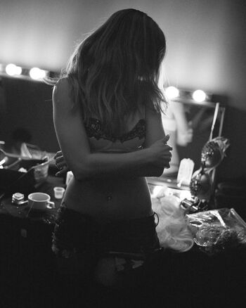 🔥 Addison rae  page leaked private photo uncensored full