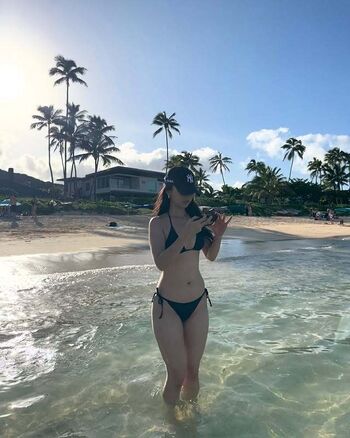 Full leaked Adelinehkim private onlyfans photo