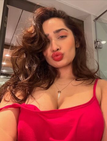 Full leaked Aditi mistry private onlyfans photo