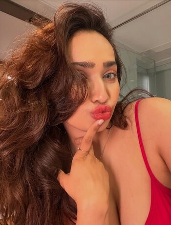 Full leaked Aditi mistry private onlyfans photo