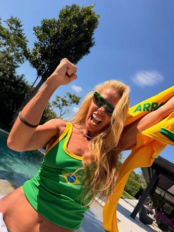 Full leaked Adriane galisteu private onlyfans photo