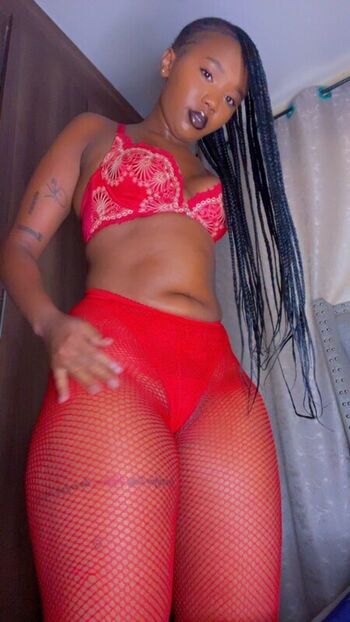 Full leaked African booty meat private onlyfans photo