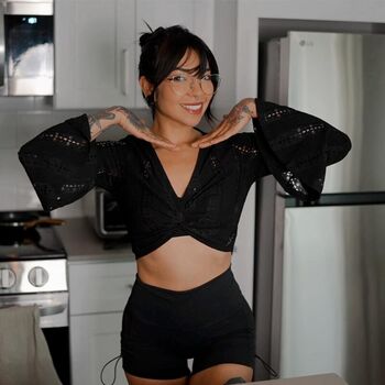 Full leaked Aileensenpaireacts page private onlyfans photo