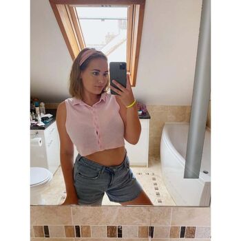 Full leaked Aisling norman private onlyfans photo