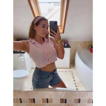 Full leaked Aisling norman private onlyfans photo