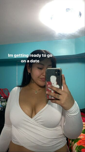 Full leaked Albaricoquess private onlyfans photo