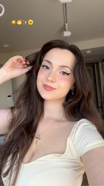 Full leaked Albinaofficial private onlyfans photo