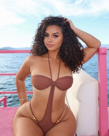 Full leaked Aleah brown private onlyfans photo