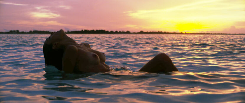 🔥 Alessandra ambrosio  page leaked private photo uncensored full