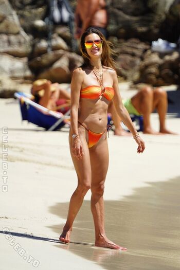 🔥 Alessandra ambrosio  page leaked private photo uncensored full