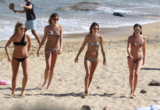 🔥 Alessandra ambrosio  page leaked private photo uncensored full