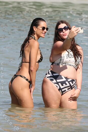 🔥 Alessandra ambrosio  page leaked private photo uncensored full