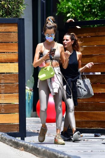 🔥 Alessandra ambrosio  page leaked private photo uncensored full