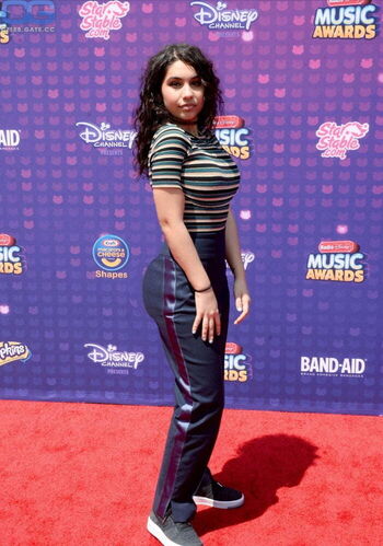Full leaked Alessia cara private onlyfans photo