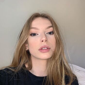 Alex Consani