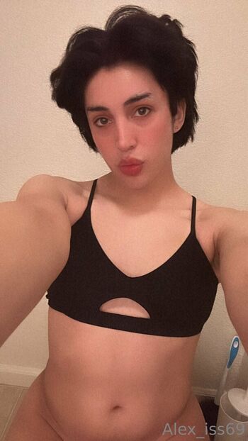 Full leaked Alex iss private onlyfans photo