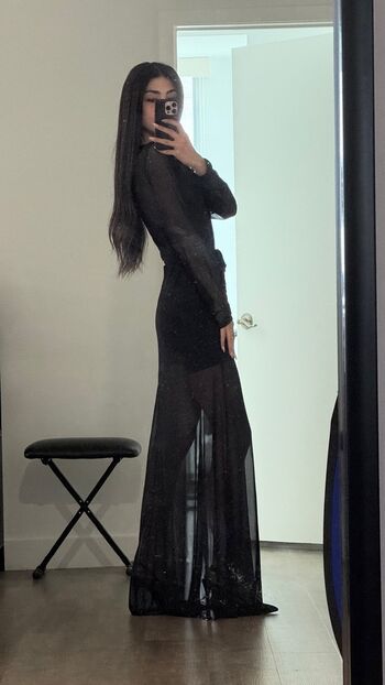 Alexa Mansour