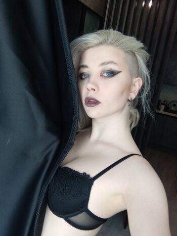 🔥 Alexandra bessonova  page leaked private photo uncensored full