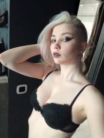 🔥 Alexandra bessonova  page leaked private photo uncensored full