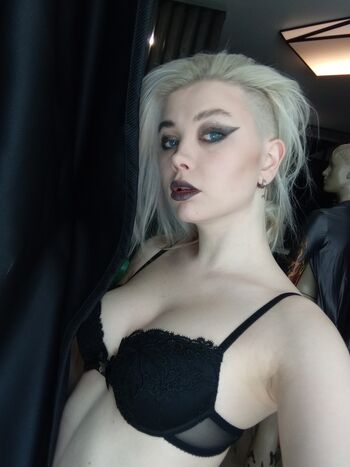 🔥 Alexandra bessonova  page leaked private photo uncensored full