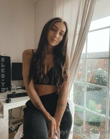 Full leaked Alia vk private onlyfans photo