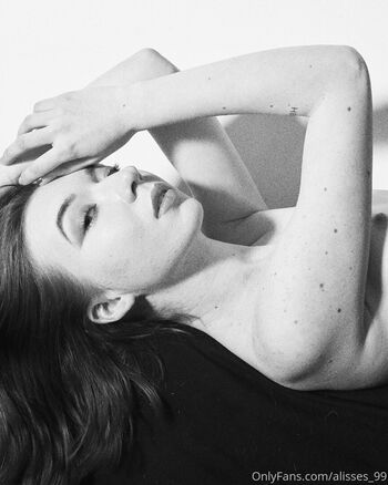Full leaked Alisses private onlyfans photo