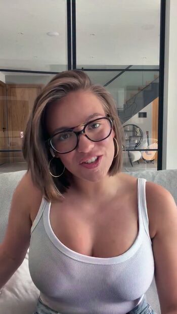 Full leaked Allie sherlock private onlyfans photo