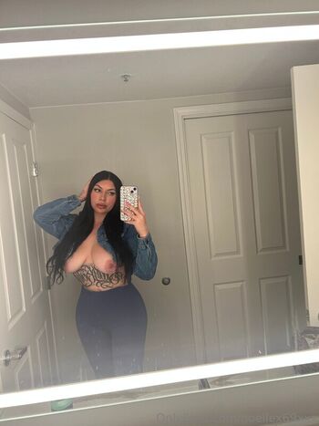 Full leaked Alyssa noelle private onlyfans photo