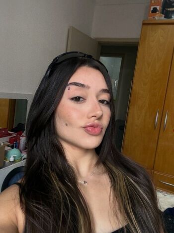 Amanda Rodrigues