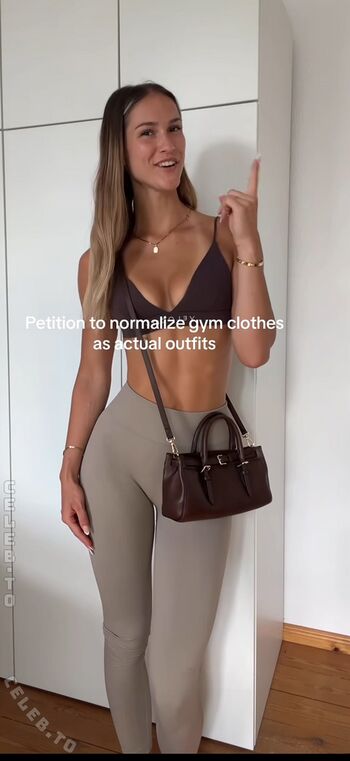 Full leaked Amandapear private onlyfans photo