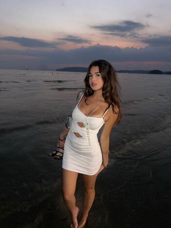 Full leaked Ambre dubois private onlyfans photo