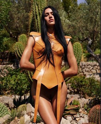 Full leaked Amelia curves private onlyfans photo