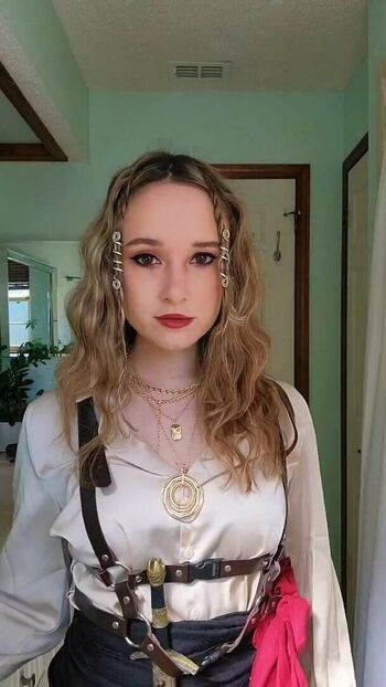 Full leaked Amykay asmr private onlyfans photo