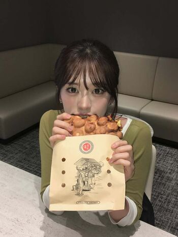 An Yujin 안유진 |