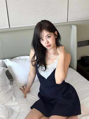 An Yujin 안유진 |