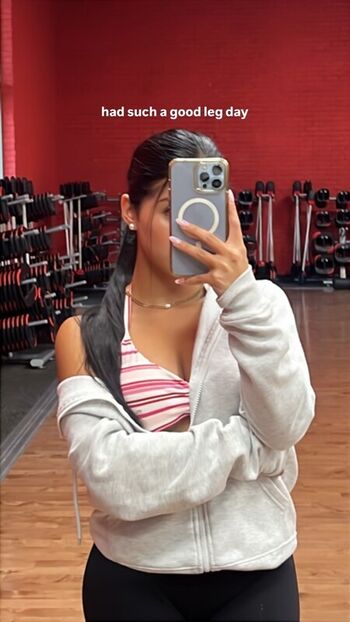 Full leaked Andreamarieduran private onlyfans photo
