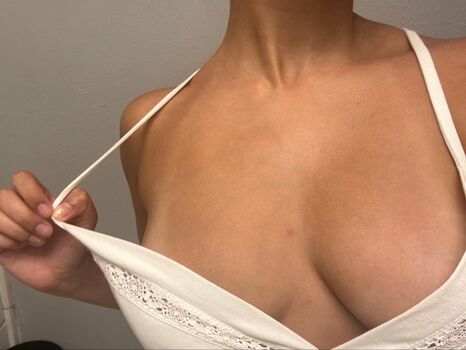 Full leaked Angelicita private onlyfans photo