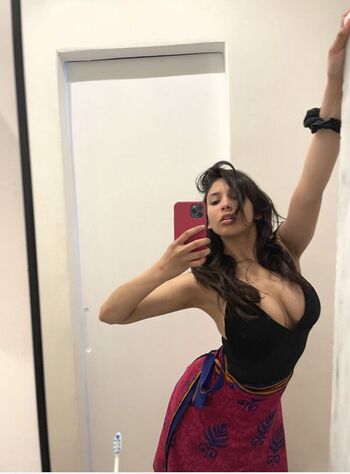 Full leaked Anika vishwanath private onlyfans photo