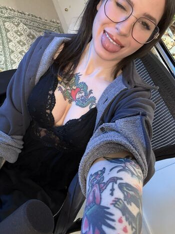 Full leaked Anisa jomha private onlyfans photo