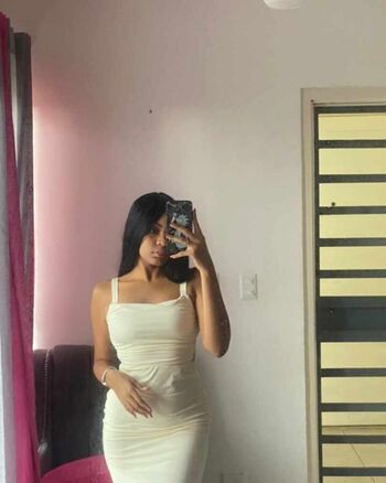Anleny frias