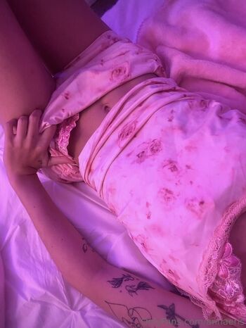 Full leaked Annaeris private onlyfans photo