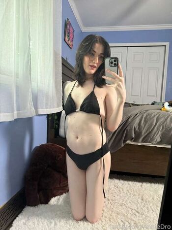 Full leaked Annie dro private onlyfans photo