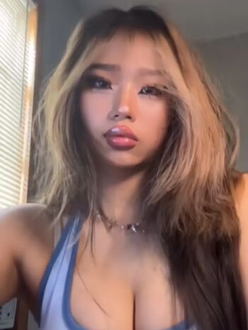 Full leaked Annie zheng page private onlyfans photo